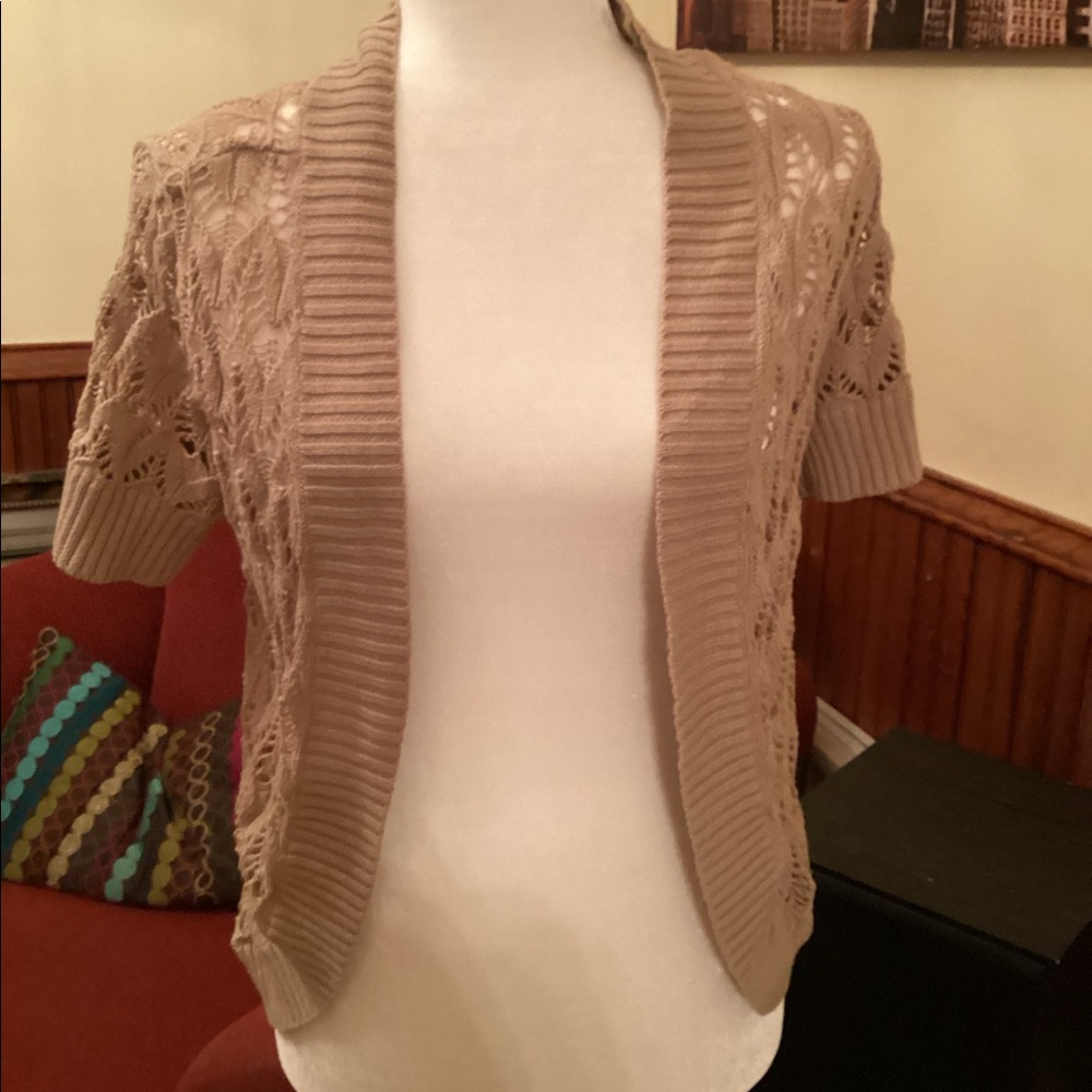 Women’s shrug